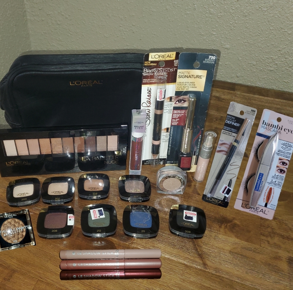Loreal Makeup Lot Eyeshadow Eyeliner Le Shadow Stick Bambi Mascara Lip Concealer